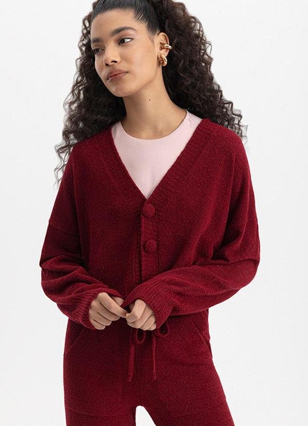 Cardigan Feminino em Tricot Bordô
