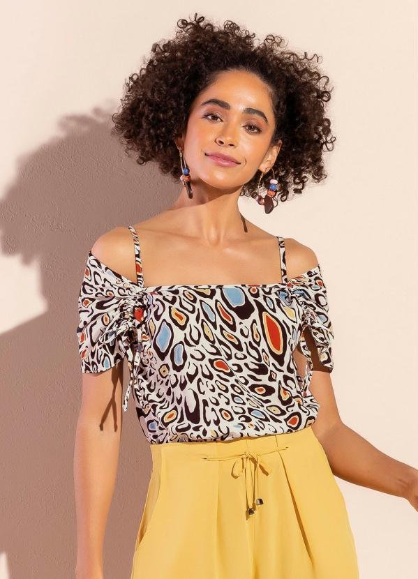 Imagem principal Blusa Criativa Comfy Ciganinha Vibrante Bege Marialícia Marialícia