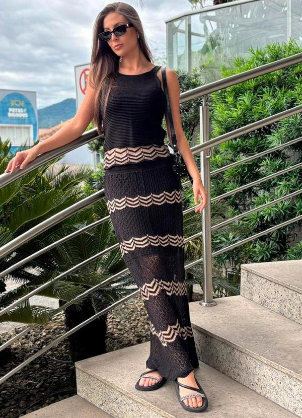 Imagem principal Conjunto em Tricot Longo EstampadoPreto Doce Tom Doce Tom