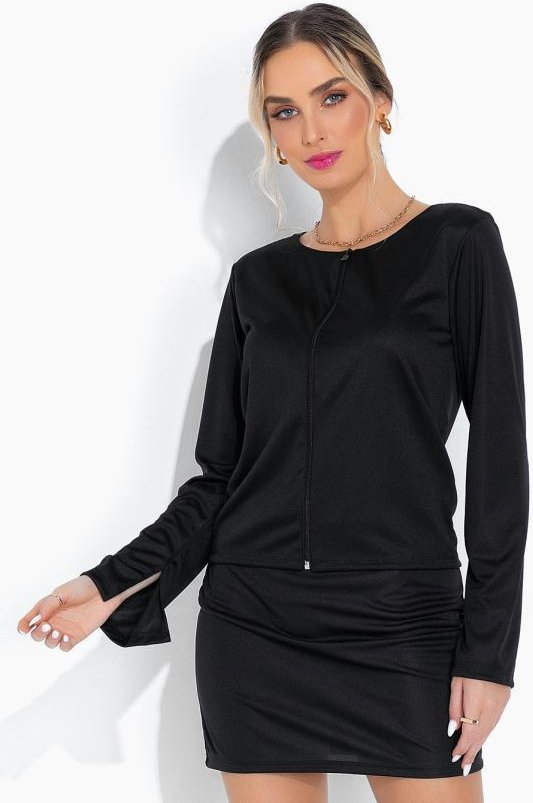 Conjunto Preta com Saia e Casaco