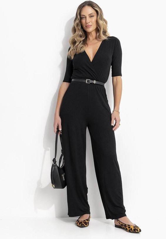 Macacão Preto em Malha de Viscose