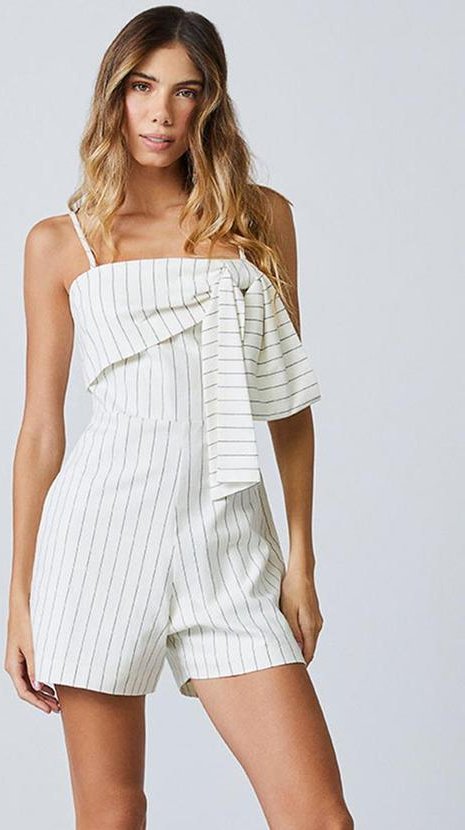 Macaquinho Risca de Giz com Maxi Laço Off White