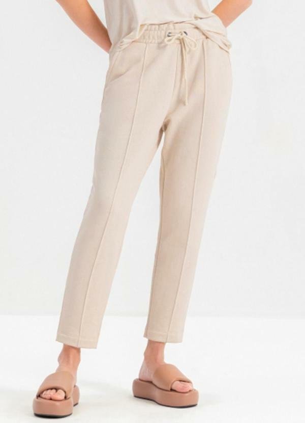 Imagem principal Calça Feminina em Moletom Bege Essendi Essendi