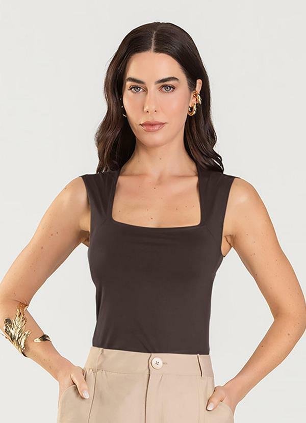 Blusa Feminina com Decote Quadrado Marrom