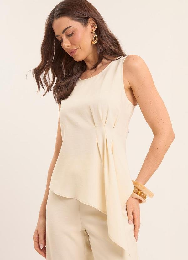 Blusa Recorte Assimétrico Branco