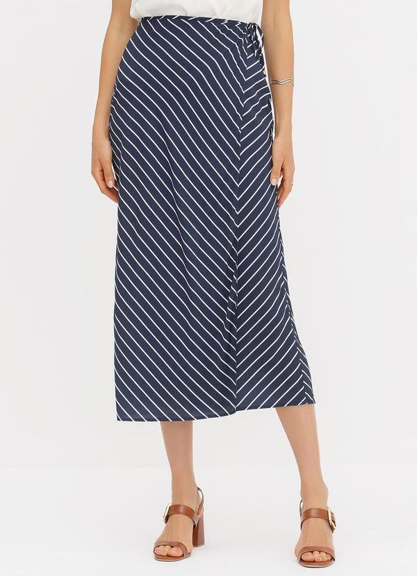 Saia Pareô em Viscose Listrada Penelope Marinho