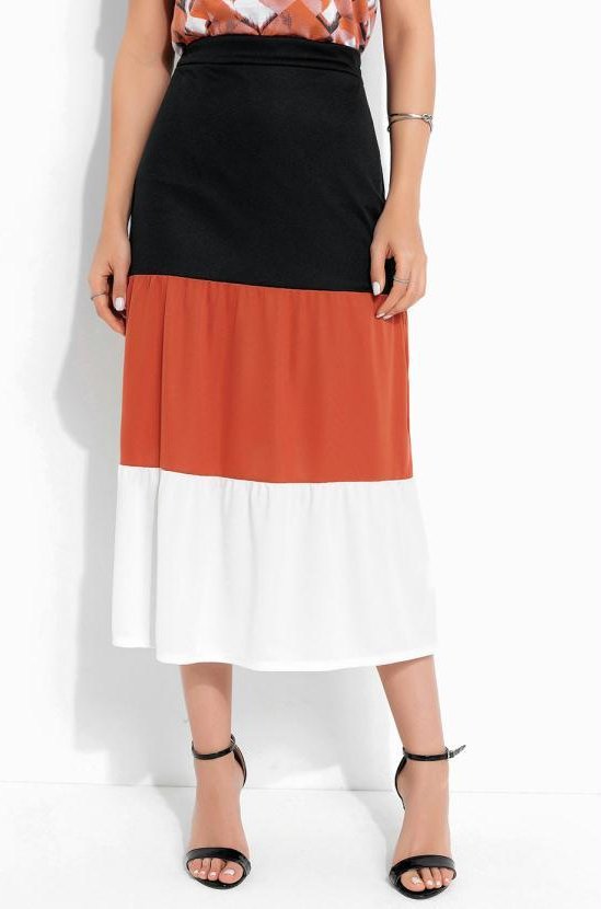 Saia Tricolor em Camadas