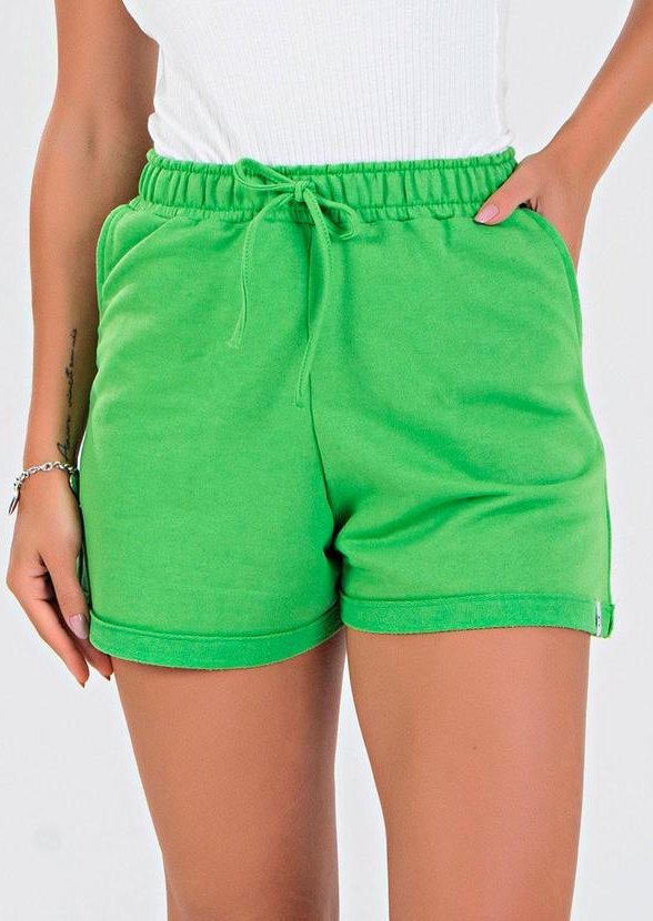 Short Moletinho com Bolso Verde Optimus