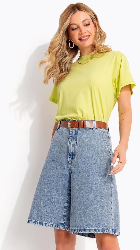 Imagem principal Bermuda Azul Claro em Jeans Acompanha Lenço Estampado Quintess Quintess