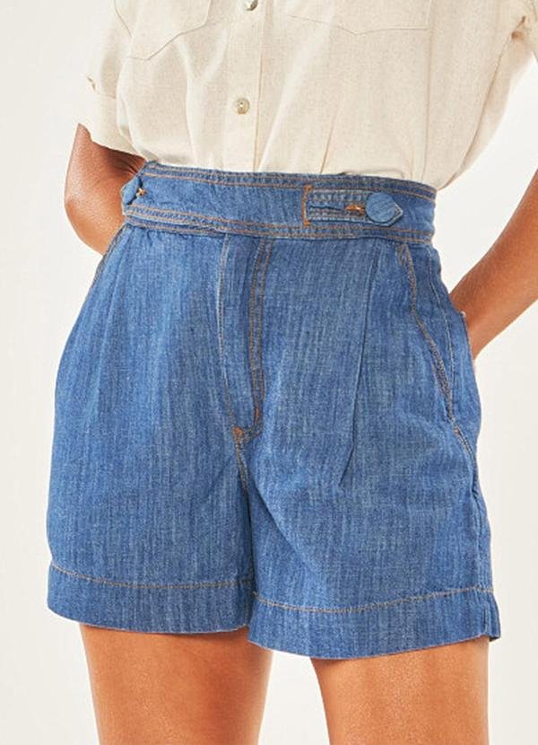 Shorts em Jeans Listrado Azul