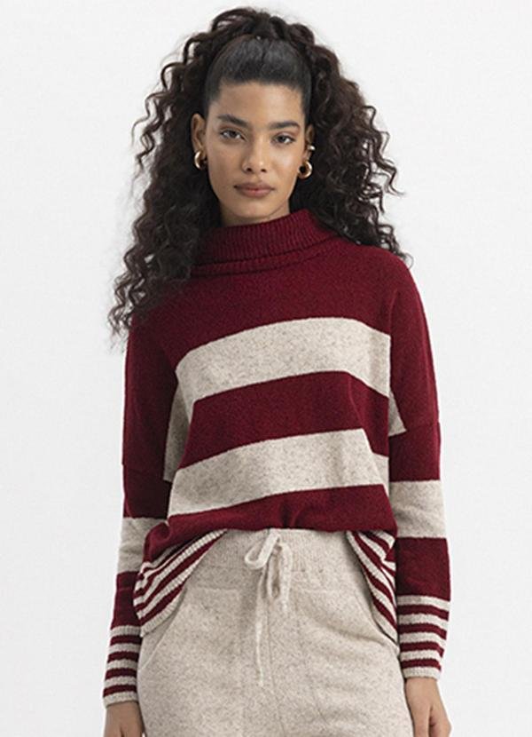 Imagem principal Blusão Feminino em Tricot Bordô Essendi Essendi