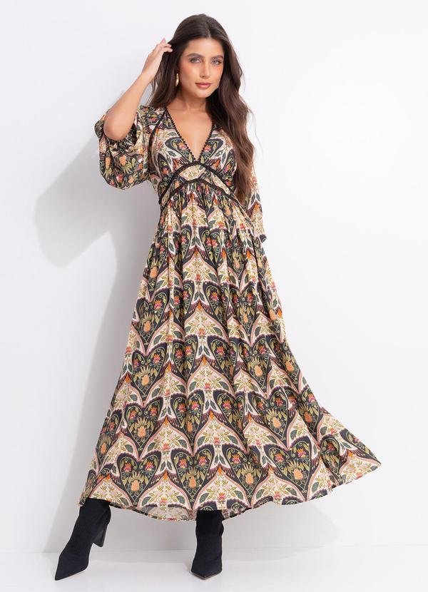 Vestido Longo Manga Andorinha Preto