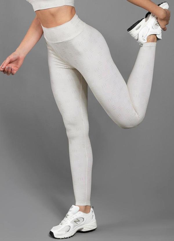 Imagem principal Legging Lettering Nude Everfit Everfit