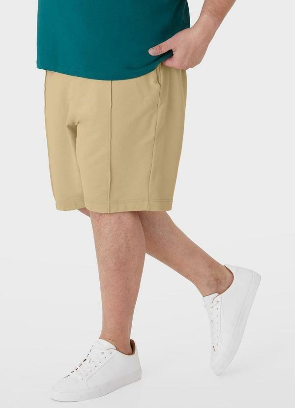 Imagem principal Bermuda em Moletom Sarjado Plus Areia Malwee Malwee