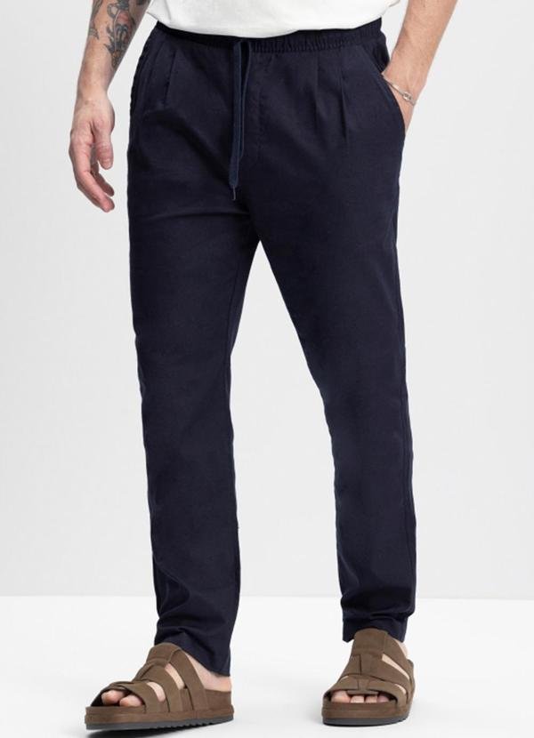 Imagem principal Calça Masculina em Linho Azul Essendi Essendi