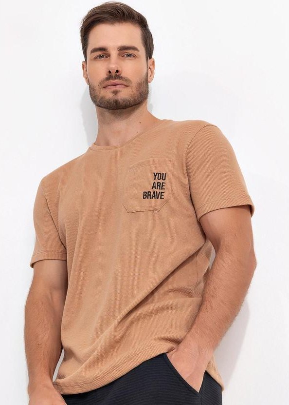 Imagem principal Camiseta em Malha Bege Fakini Fakini