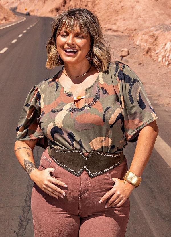 Imagem principal Blusa Abstrato Camuflado em Malha com Elastano Marguerite Marguerite