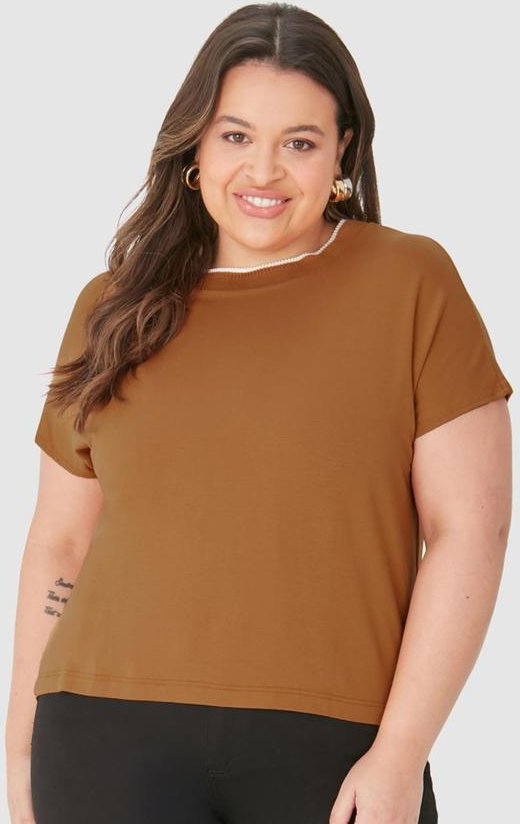 Blusa Ampla em Moletinho Plus Marrom