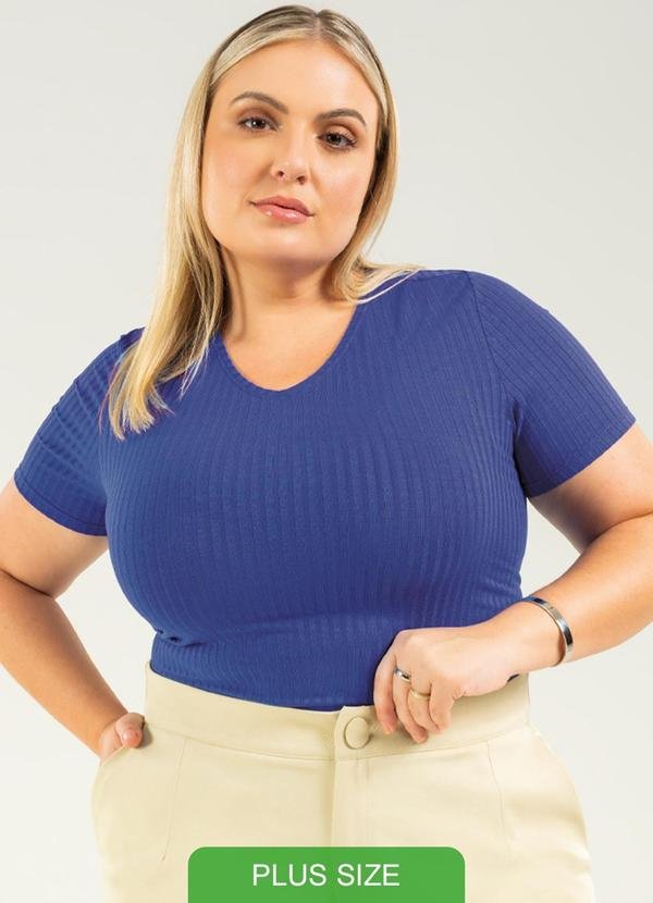 Blusa Canelada Básica Plus Size Azul