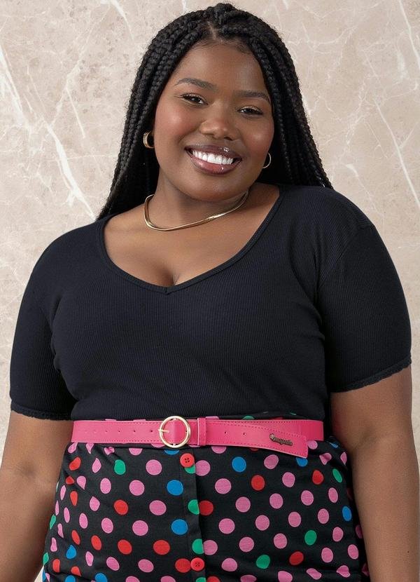 Imagem principal Blusa em Ribana e Renda Preta Plus Size Marguerite Marguerite