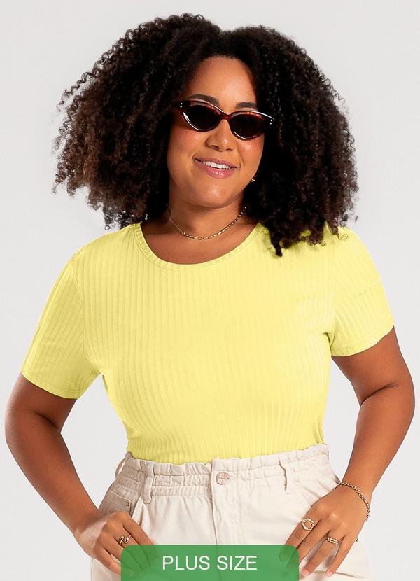 Blusa Plus Size em Canelado Amarelo