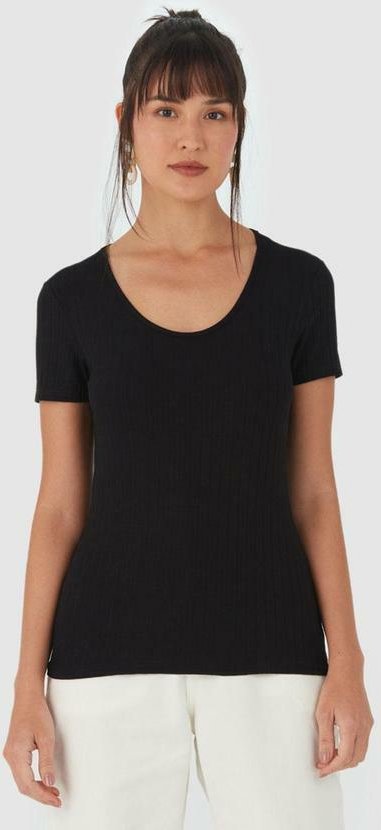 Imagem principal Blusa Preta em Viscose Canelada Malwee Malwee