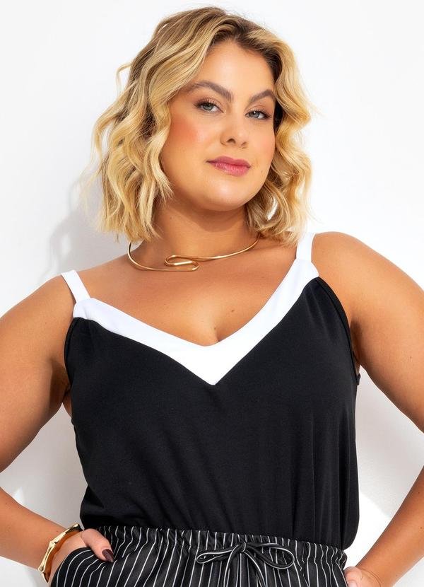 Blusa Preta com Contrastes