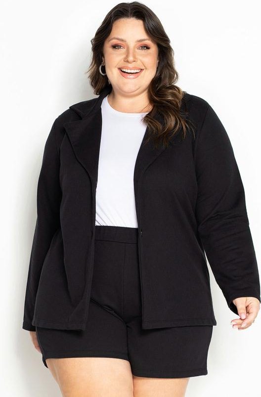 Conjunto Preto com Blazer e Short Plus Size