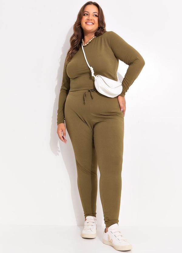 Imagem principal Conjunto Verde Militar em Canelado Marguerite Marguerite