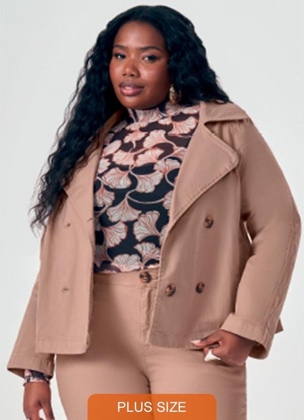 Jaqueta Curta Alfaiatada com Botões Bege