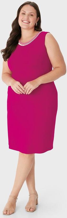 Vestido Curto em Viscose Conforto PlusFúcsia