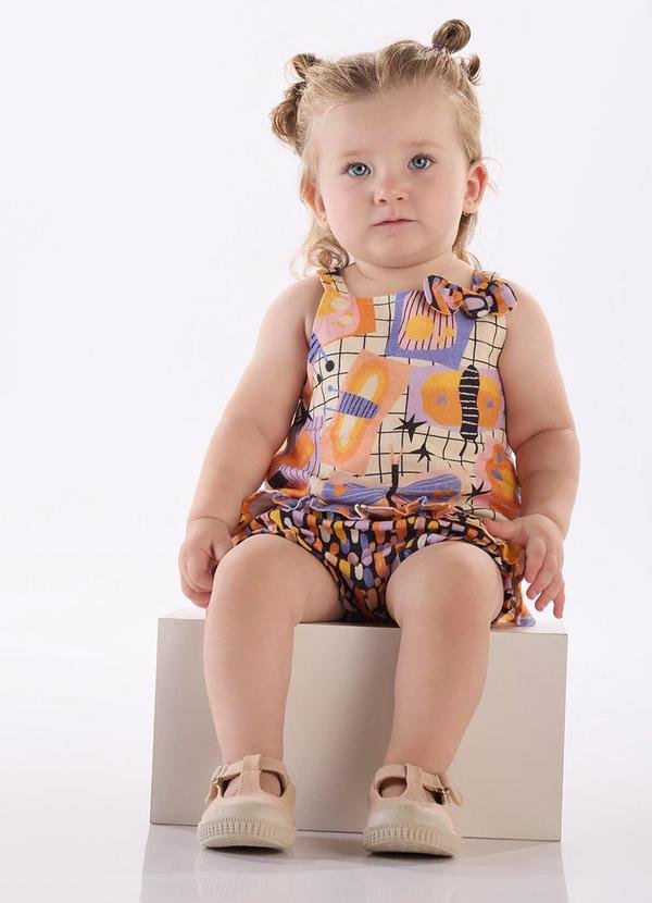 Imagem principal Conjunto Bebê com Bata e Calcinha Três e Já Branco Três e Já