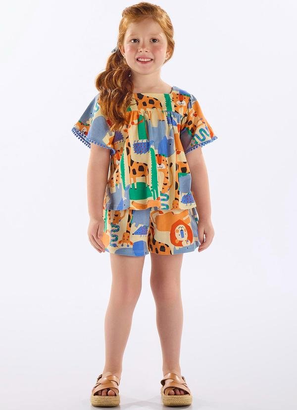 Conjunto com Bata e Short Infantil Bege