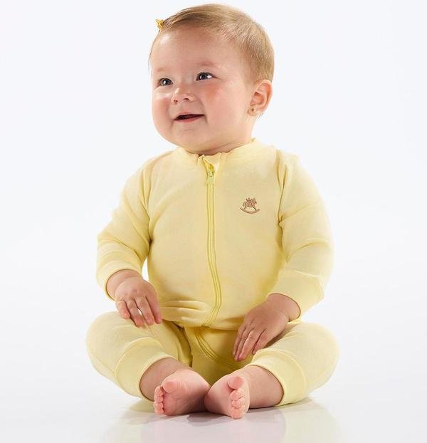Imagem principal Macacão Unissex Bebê Suedine Amarelo Up Baby Up Baby