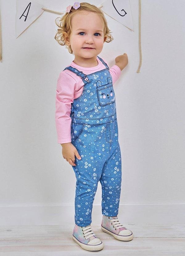 Imagem principal Macacão Estampa Jardineira Azul Abrange Abrange