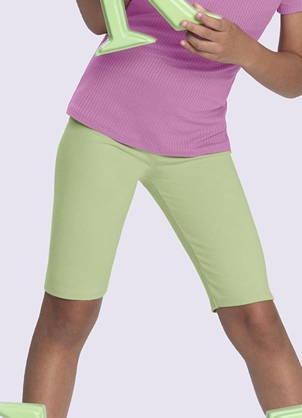 Bermuda Ciclista Infantil em Malha Básica Verde