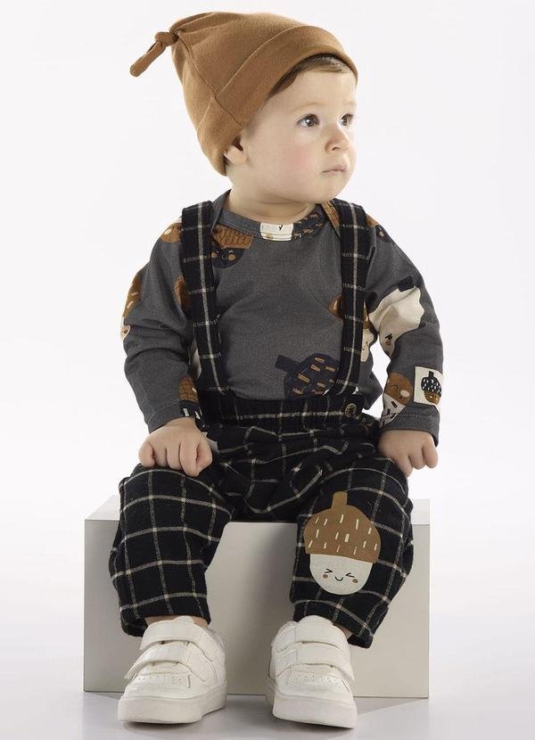 Imagem principal Conjuntos Bebê Body e Jardineira Cinza Três e Já Três e Já