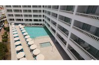Tenerife, España - Cerca de las playas, con piscinas, restaurante, gimnasio y programa de animación. Cerca de las playas, con piscinas, restaurante, gimnasio y programa de animación.
