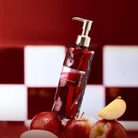 PULJIM - Apple Series Fragranced Silky Bath Oil Gel Frost Deposited Red Glaze - 350g