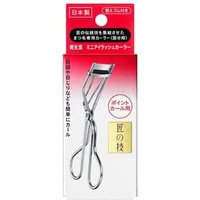 Shiseido - Point Eyelash Curler 1 pc