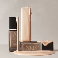 UNNY CLUB - Radiant Long-Lasting Foundation For Oily Skin - 3 Shades P01# - 30g