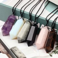 Natural Quartz Reiki Healing Pendulum,for Dowsing Spiritual Divination Cone Crystal Quartz Pendulos Small Size Necklace Jewelry