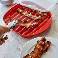 Microwave Bacon Maker Cooker Tray with Splatter Lid BPA-Free Microwave Bacon Grill Pizza Tray Efficient Food Prep Kitchen Tools