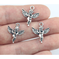 Newest 20Pieces 18*20mm Antique Silver Color Cute Angel Charms Necklace Pendant Accessory Charms For DIY Jewelry Making