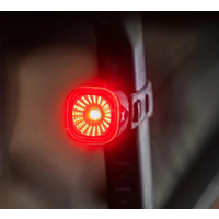 AliExpress XOSS XR01 Bicycle Rear Light Smart Auto Brake Sensing Tail Light LED Charging Waterproof Cycling Taillight Bike Accessories XR 1