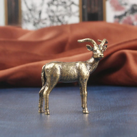 Vintage Copper Leader Sheep Small Ornament Antique Brass Animal Miniatures Figurine Lucky Antelope Home Decor Desktop Decoration