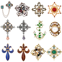 Baroque vintage court brooch openwork geometric crystal pearl pin men's and women's metal enamel jewelry gift for friends