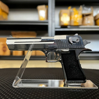 New Arrival Boutique Store Shoe Display Props Clear Acrylic Outdoor Pistols Holder Gun Model Showing Gun Display Stand Rack