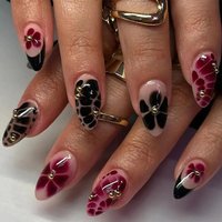 Halo Dyeing Retro Flowers Purple Black French Nail Art Almond False Nails Detachable Finished Fake Nails Press on Nail with Glue