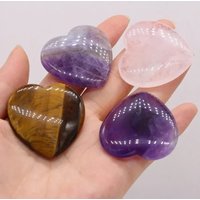 Amethyst Quartz Natural Stone Crystal Living Room Ornament Love Thumb Stone Forgetfulness Stone Healing Stone Accessory
